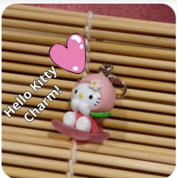 Hello kitty charm Peach Baby - Picture 2 of 2